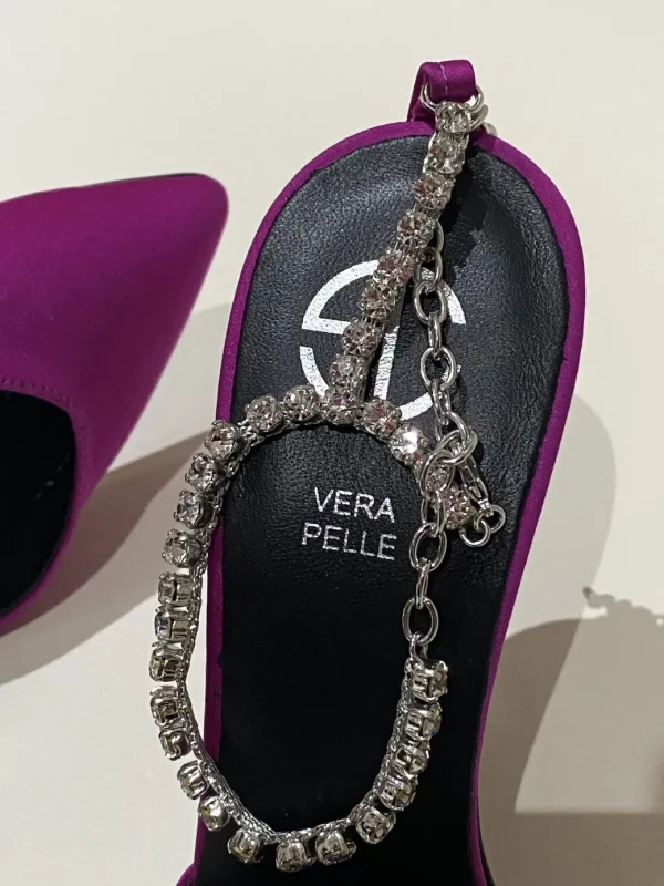 Scarpe a punta con cavigliera di strass