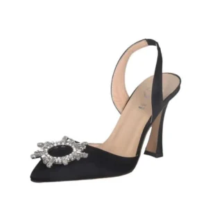 Scarpe a punta in raso nero con accessorio di strass