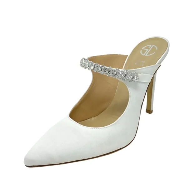 Scarpe col tacco vernice nude made in italy con accessorio di strass